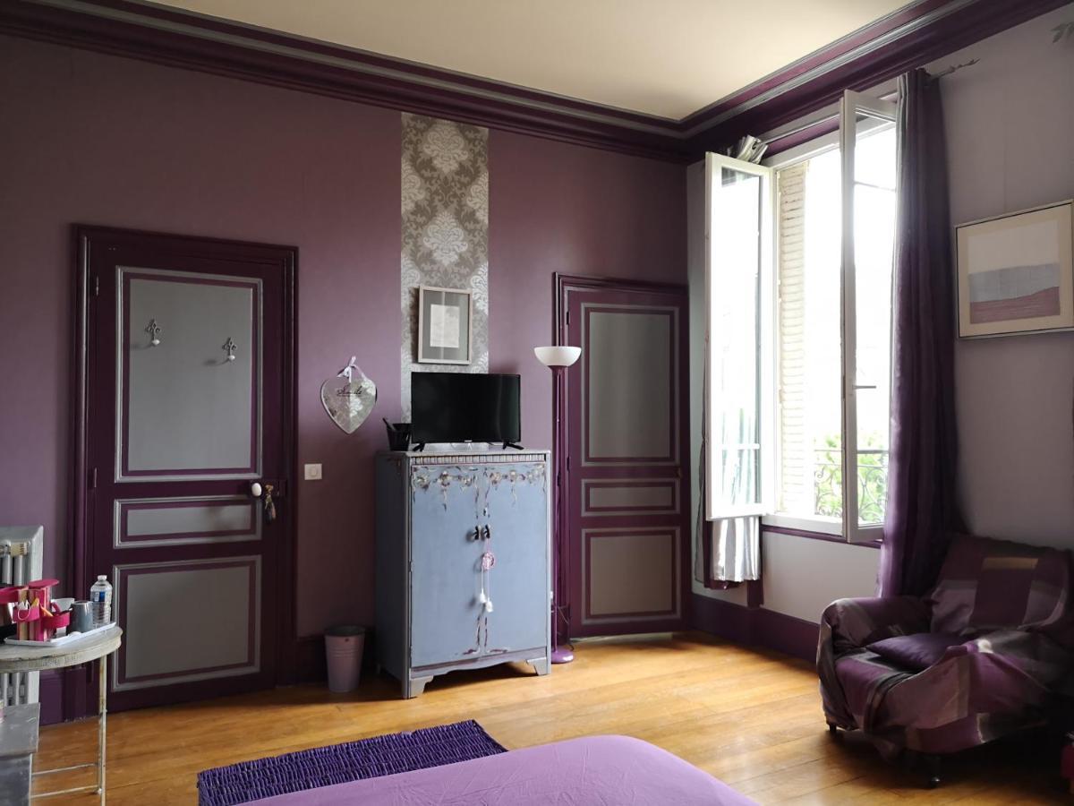 Le Domaine Des Pres Du Hom Bed & Breakfast Bezu-Saint-Eloi Exterior photo