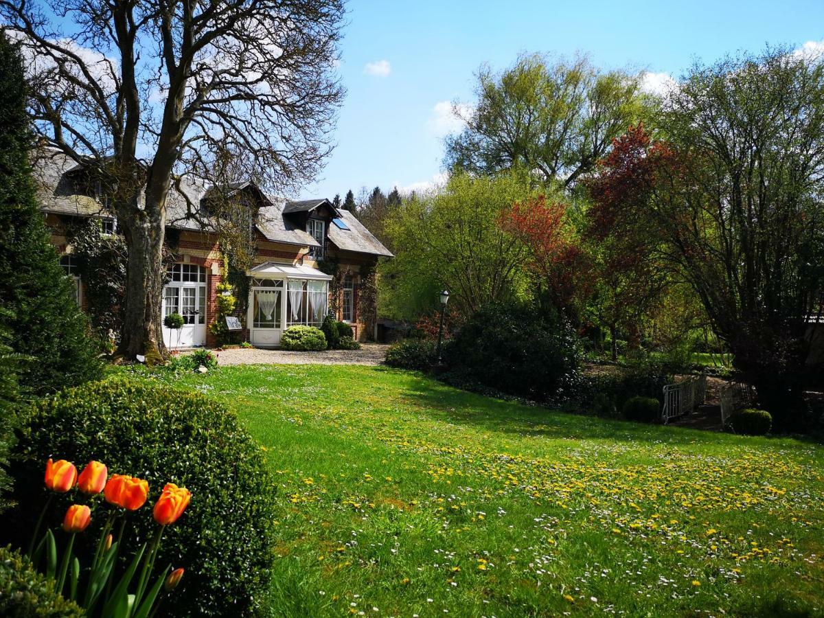 Le Domaine Des Pres Du Hom Bed & Breakfast Bezu-Saint-Eloi Exterior photo